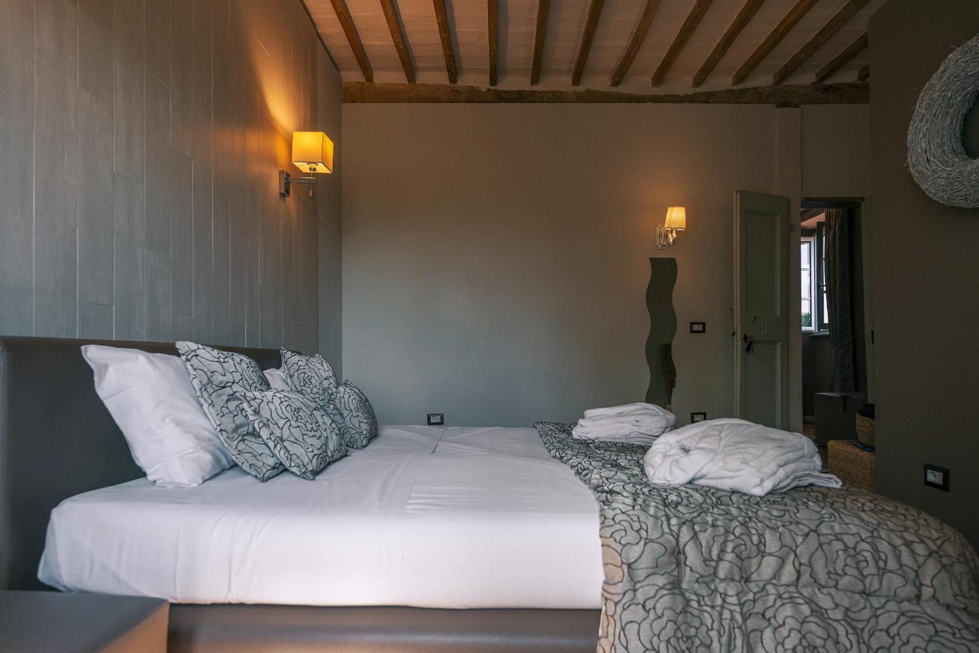 Casa Grimaldi Boutique Hotel & Restaurant Мателика Екстериор снимка